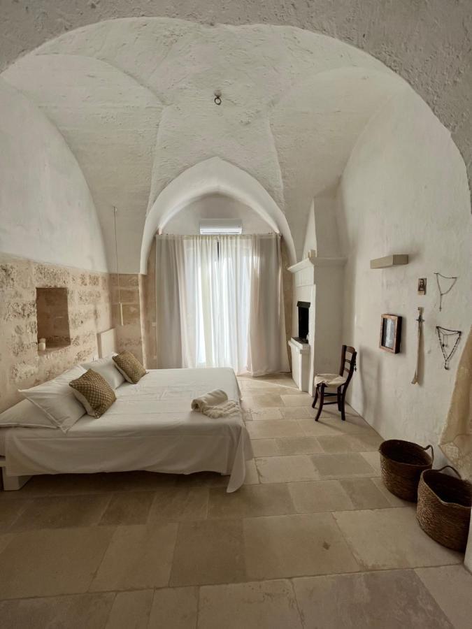 I Tre Coni By Acqua Di Puglia Bed & Breakfast Locorotondo Exterior photo