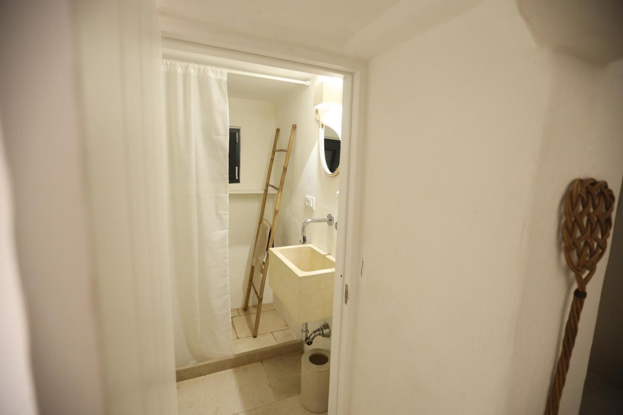 I Tre Coni By Acqua Di Puglia Bed & Breakfast Locorotondo Exterior photo