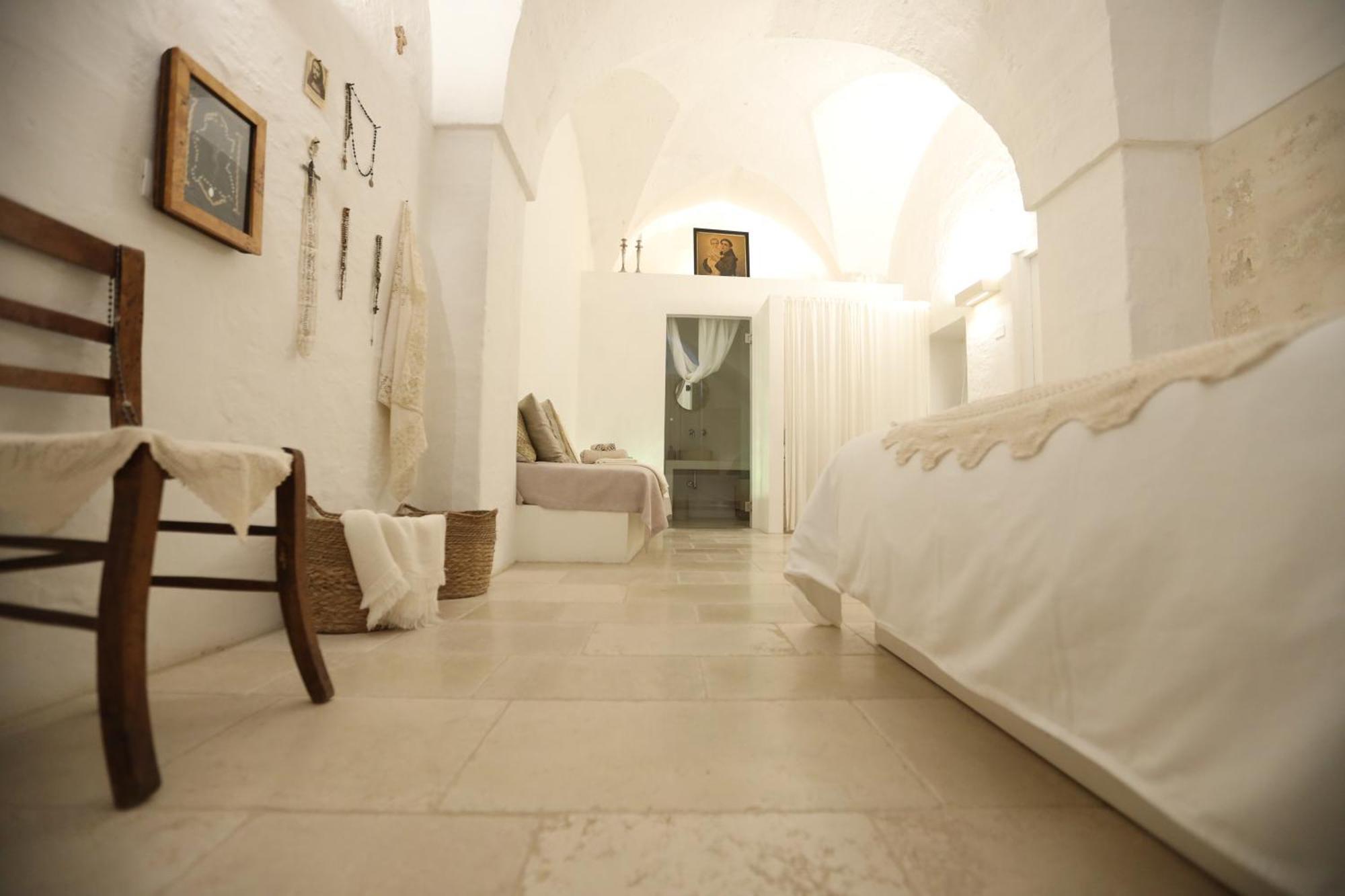 I Tre Coni By Acqua Di Puglia Bed & Breakfast Locorotondo Exterior photo